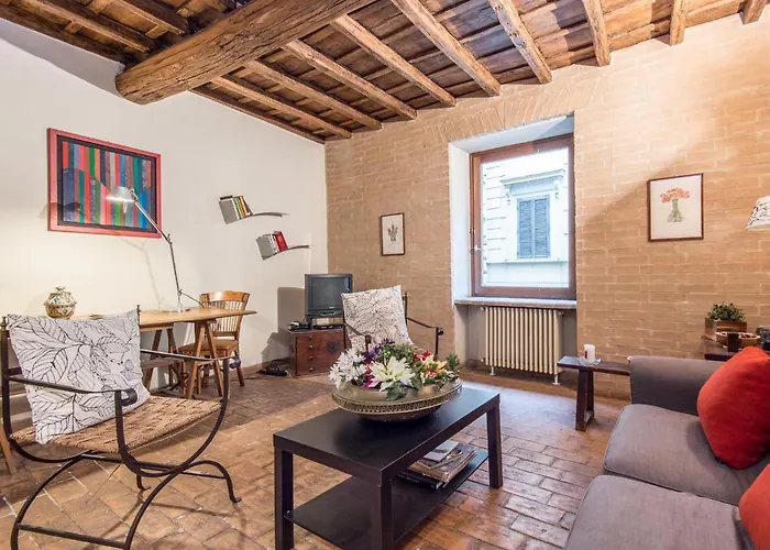 Appartement Enchanting Two Bedroom Navona